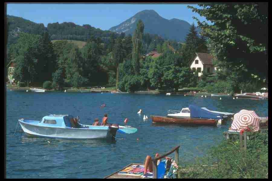 France - Corel Professional Photos ></a>
<script language=JavaScript> 
  var txt = 