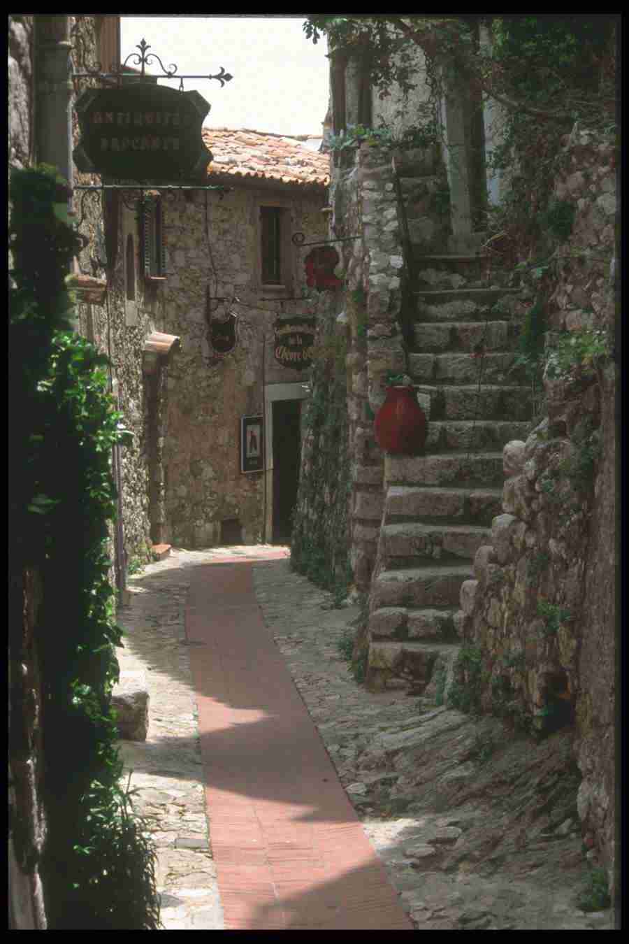France - Corel Professional Photos ></a>
<script language=JavaScript> 
  var txt = 