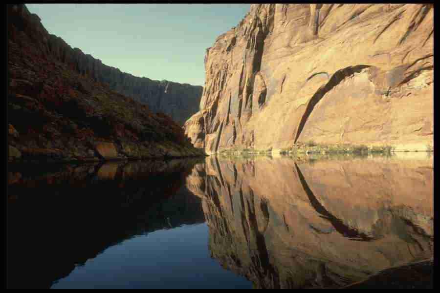 Grand Canyon - Corel Professional Photos ></a>
<script language=JavaScript> 
  var txt = 