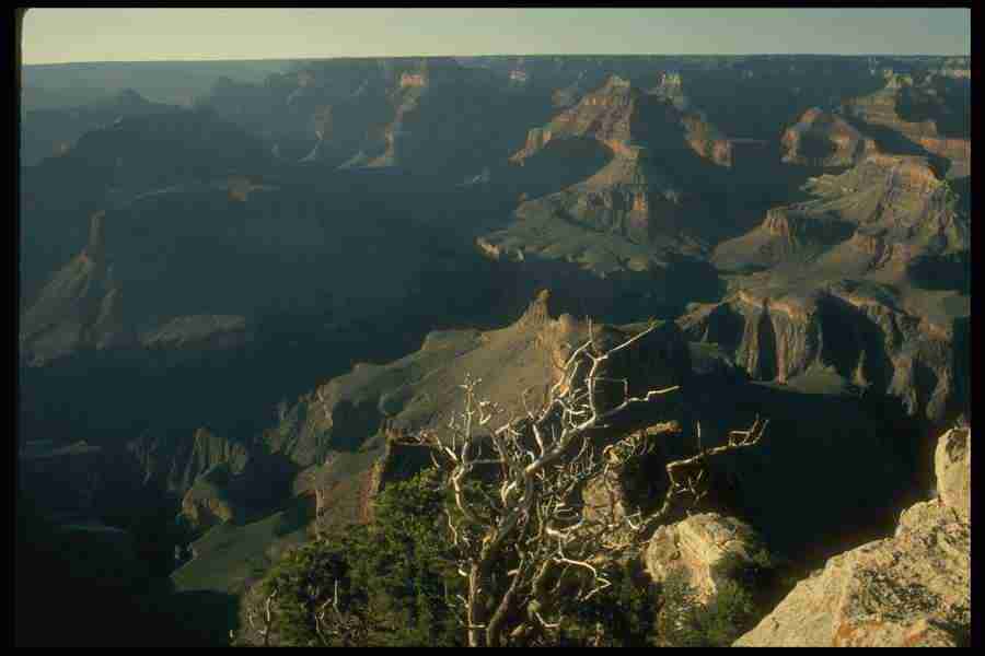 Grand Canyon - Corel Professional Photos ></a>
<script language=JavaScript> 
  var txt = 