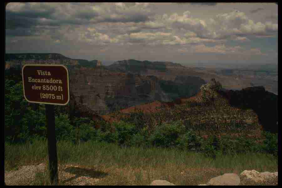 Grand Canyon - Corel Professional Photos ></a>
<script language=JavaScript> 
  var txt = 