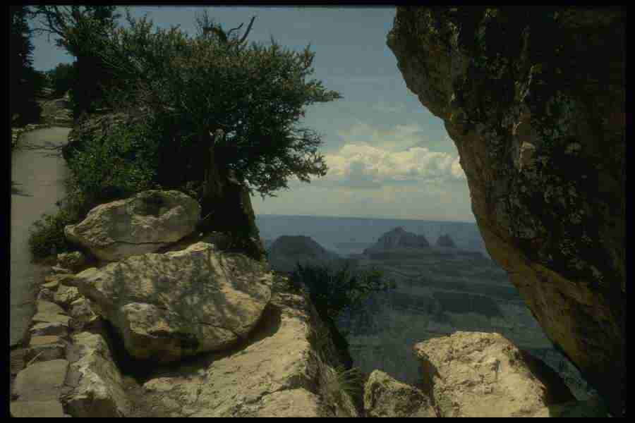 Grand Canyon - Corel Professional Photos ></a>
<script language=JavaScript> 
  var txt = 