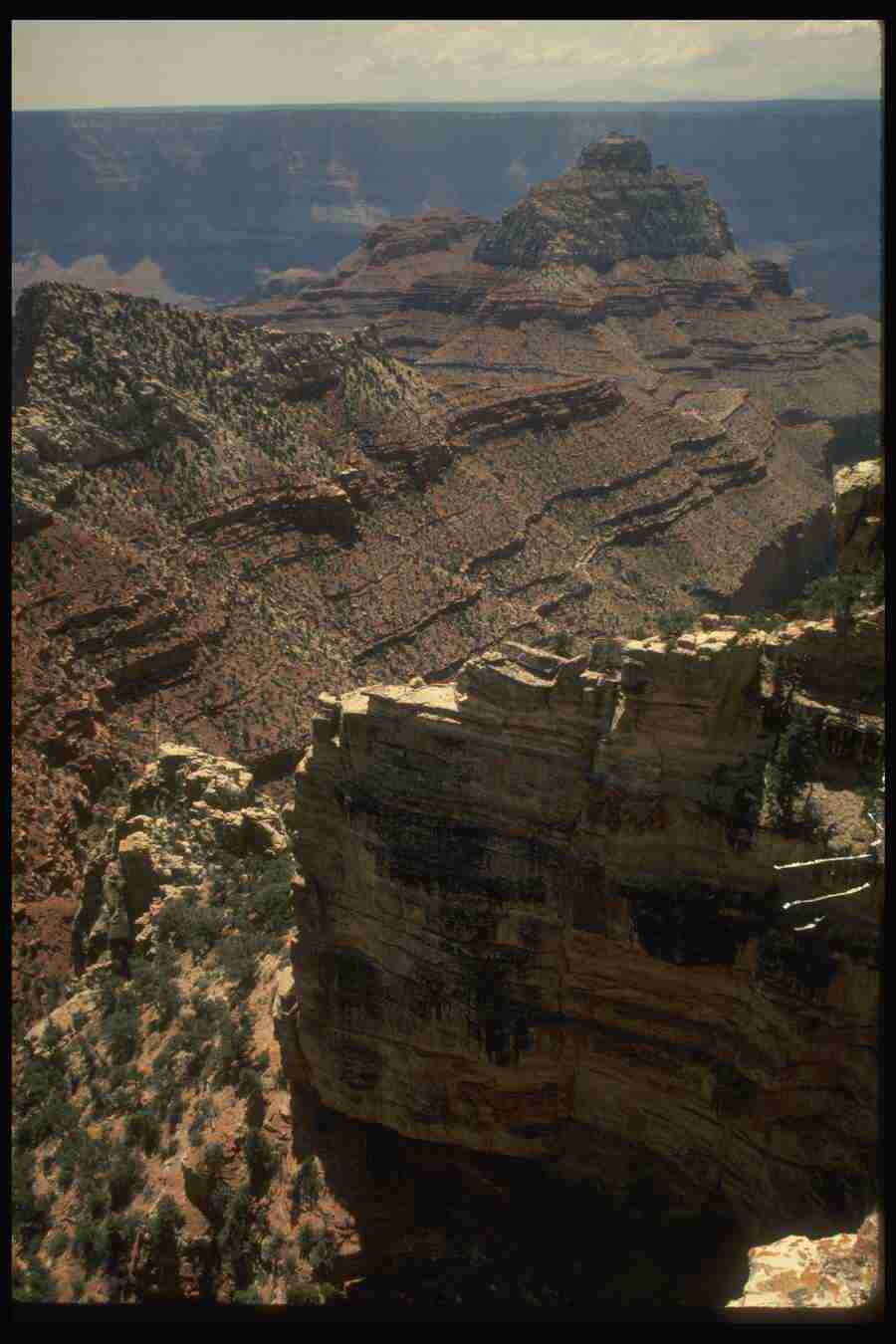 Grand Canyon - Corel Professional Photos ></a>
<script language=JavaScript> 
  var txt = 