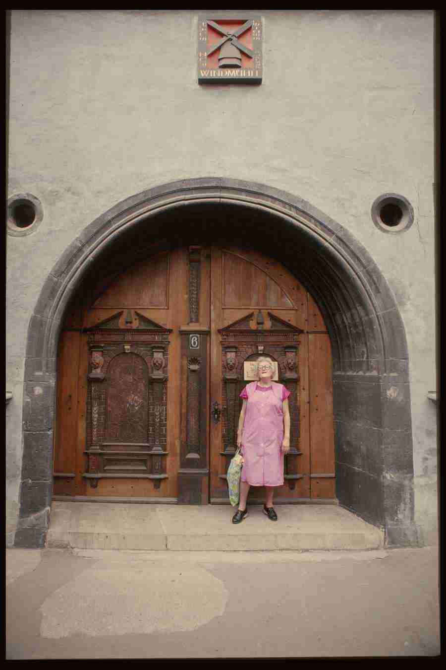 Germany - Corel Professional Photos ></a>
<script language=JavaScript> 
  var txt = 