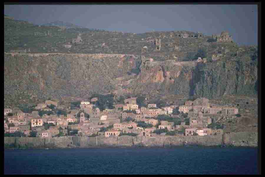 Greek Isles - Corel Professional Photos ></a>
<script language=JavaScript> 
  var txt = 