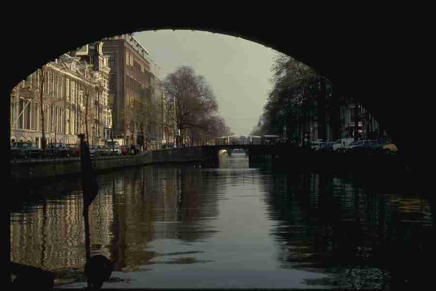 Holland - Corel Professional Photos ></a>
<script language=JavaScript> 
  var txt = 