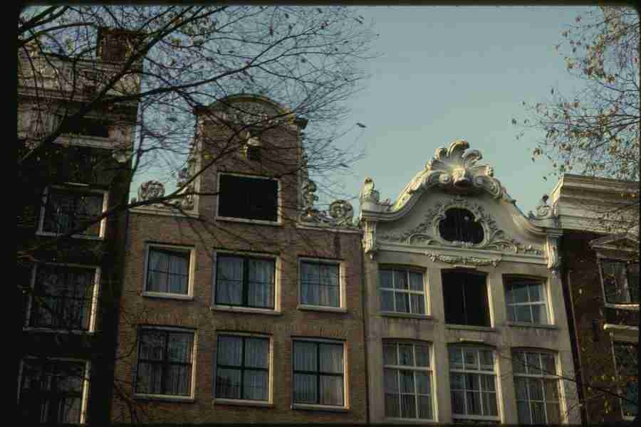 Holland - Corel Professional Photos ></a>
<script language=JavaScript> 
  var txt = 