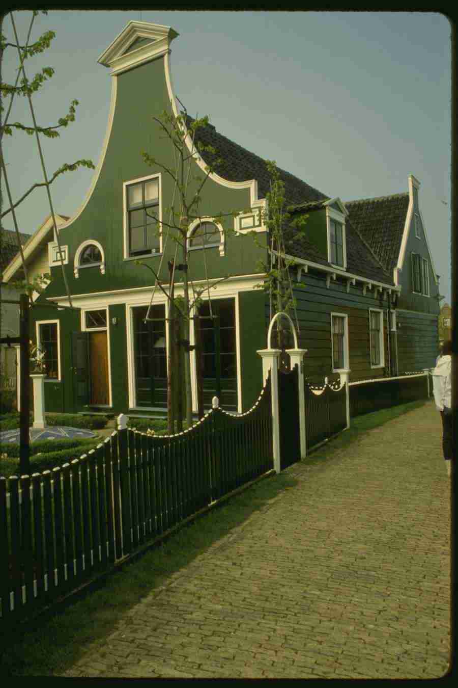 Holland - Corel Professional Photos ></a>
<script language=JavaScript> 
  var txt = 