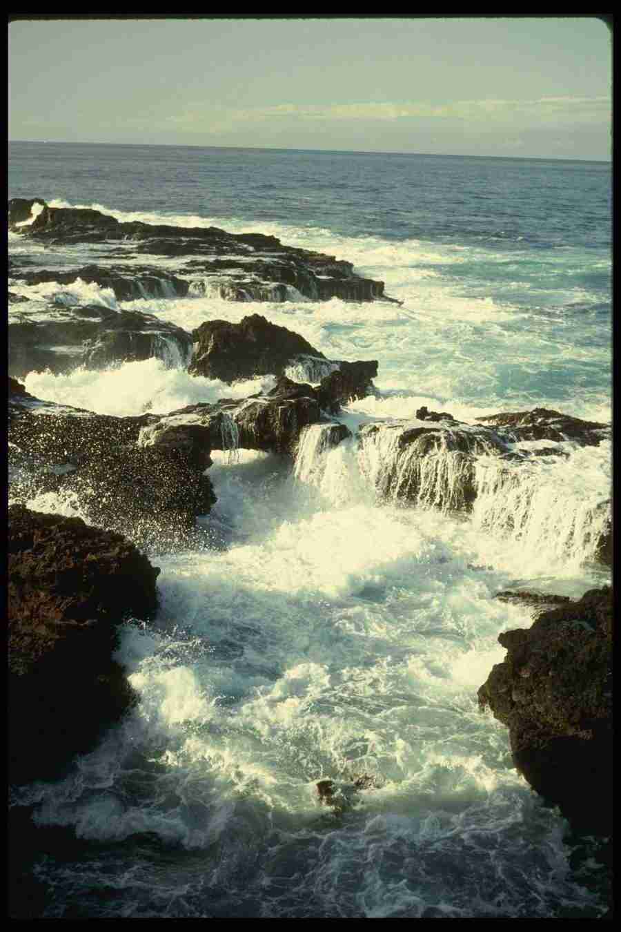 Hawaii - Corel Professional Photos ></a>
<script language=JavaScript> 
  var txt = 