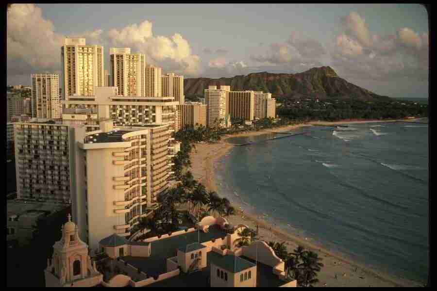 Hawaii - Corel Professional Photos ></a>
<script language=JavaScript> 
  var txt = 