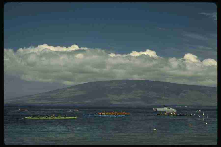 Hawaii - Corel Professional Photos ></a>
<script language=JavaScript> 
  var txt = 