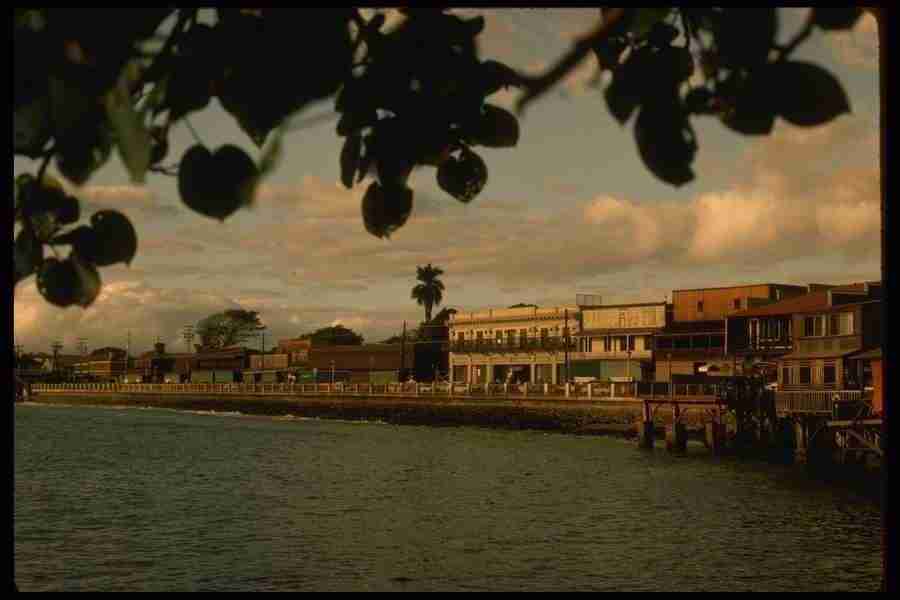 Hawaii - Corel Professional Photos ></a>
<script language=JavaScript> 
  var txt = 