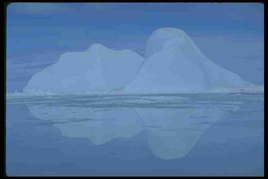 Ice and Icebergs - Corel Professional Photos ></a>
<script language=JavaScript> 
  var txt = 