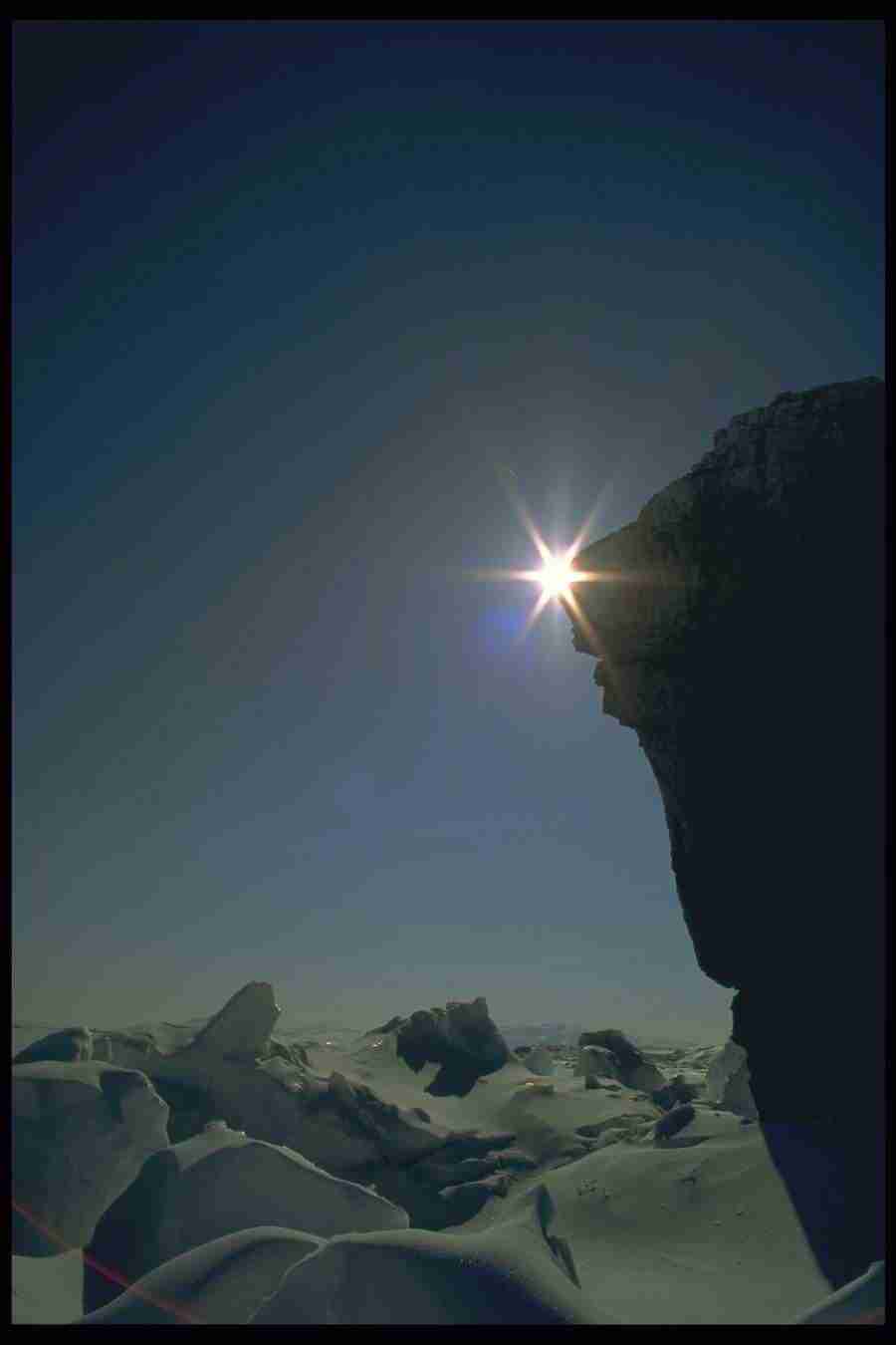 Ice and Icebergs - Corel Professional Photos ></a>
<script language=JavaScript> 
  var txt = 