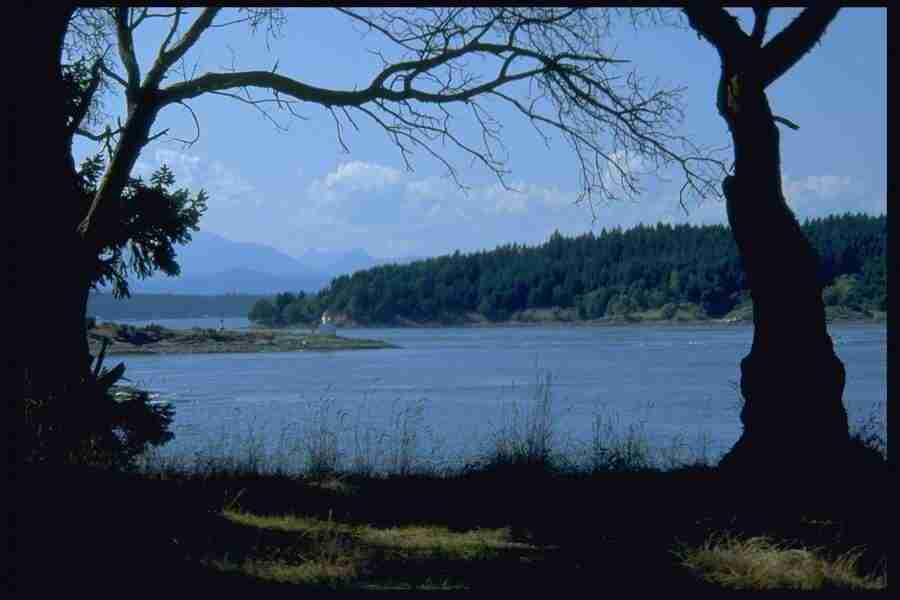 Lakes & Rivers - Corel Professional Photos ></a>
<script language=JavaScript> 
  var txt = 