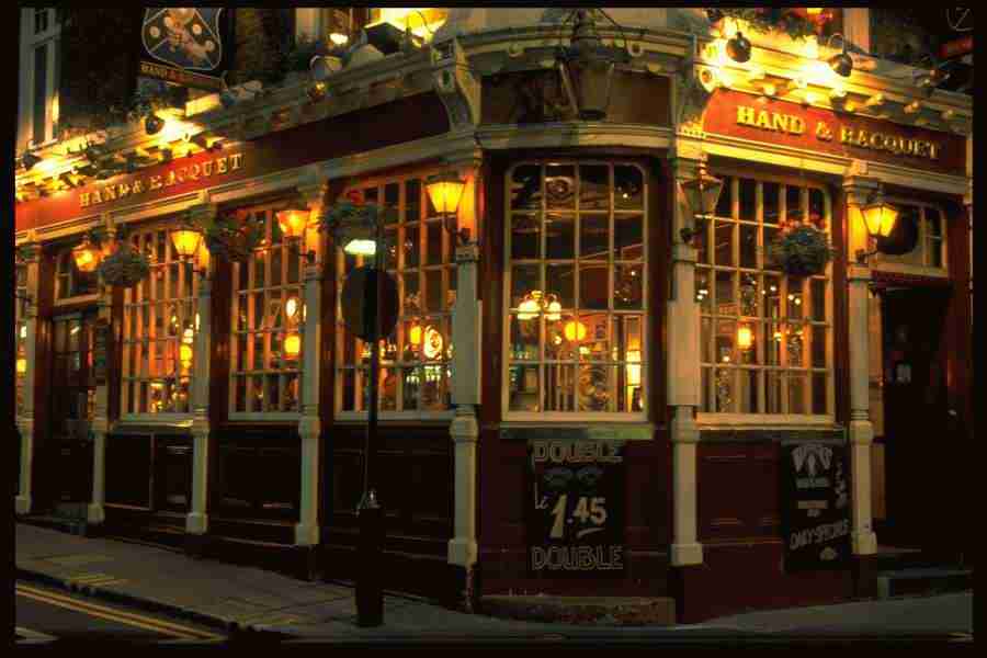 London England - Corel Professional Photos ></a>
<script language=JavaScript> 
  var txt = 