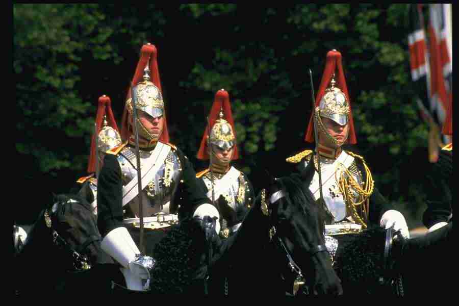 London England - Corel Professional Photos ></a>
<script language=JavaScript> 
  var txt = 