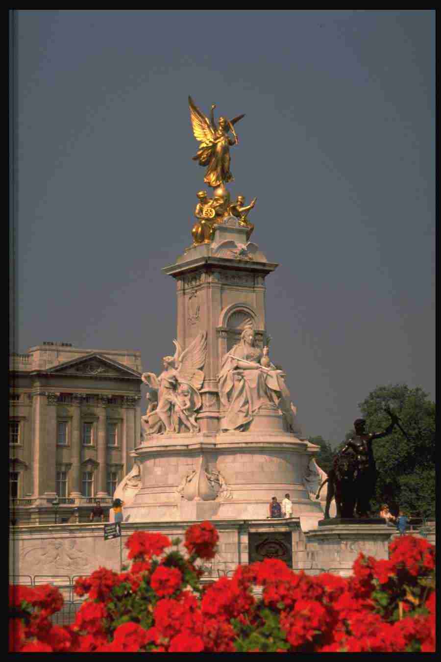 London England - Corel Professional Photos ></a>
<script language=JavaScript> 
  var txt = 