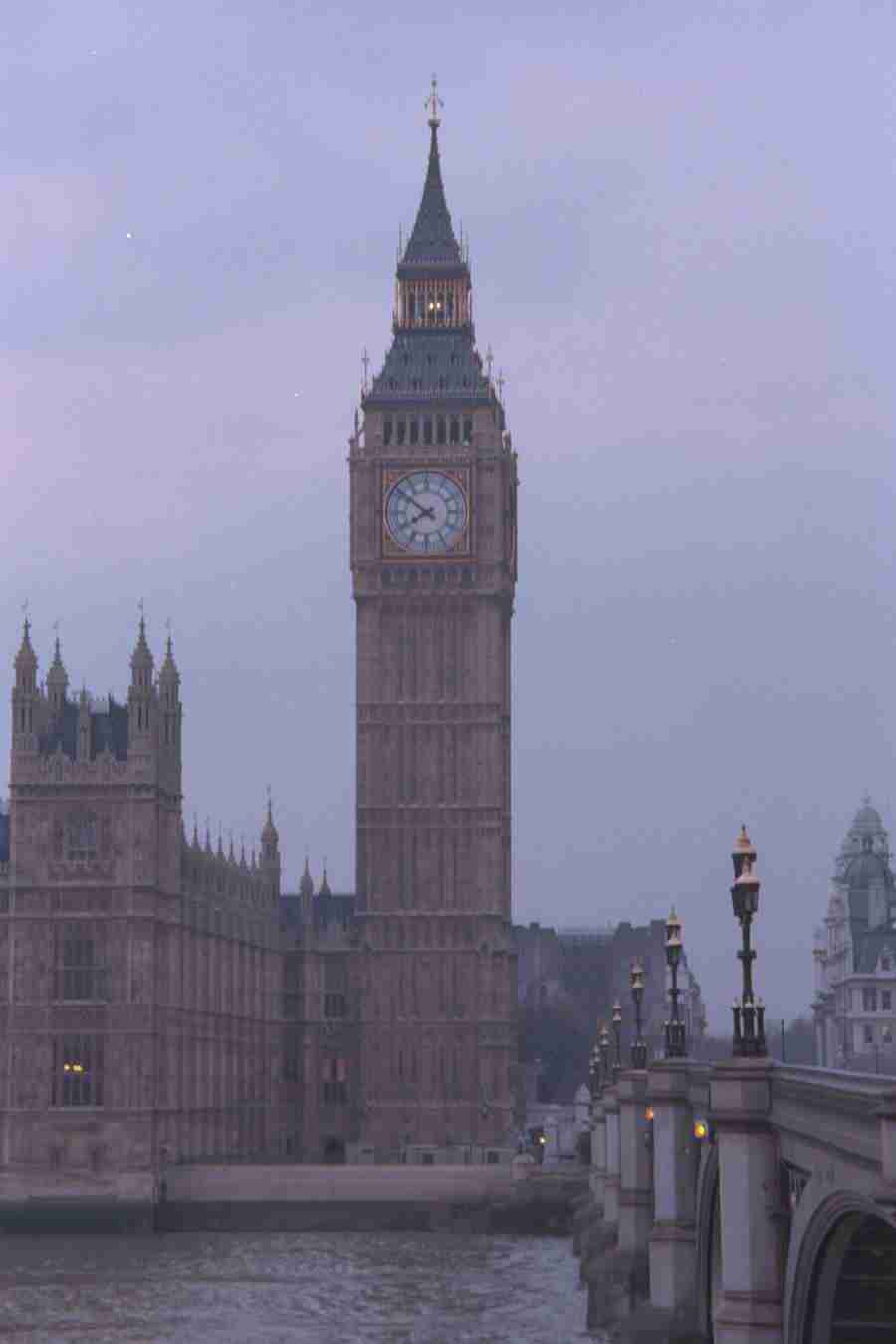 London England - Corel Professional Photos ></a>
<script language=JavaScript> 
  var txt = 