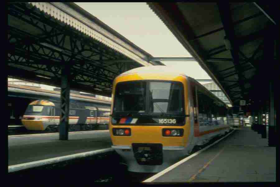 London England - Corel Professional Photos ></a>
<script language=JavaScript> 
  var txt = 