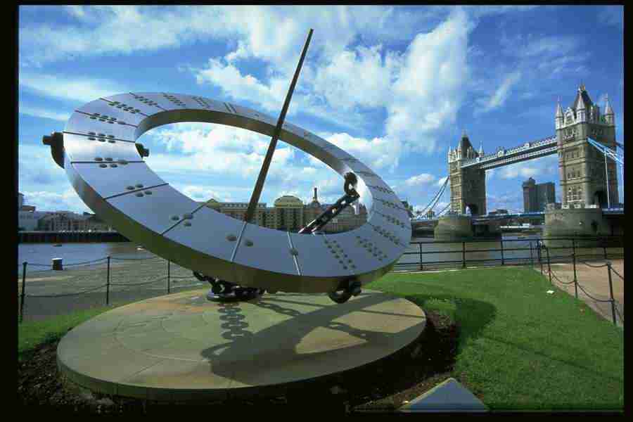 London England - Corel Professional Photos ></a>
<script language=JavaScript> 
  var txt = 