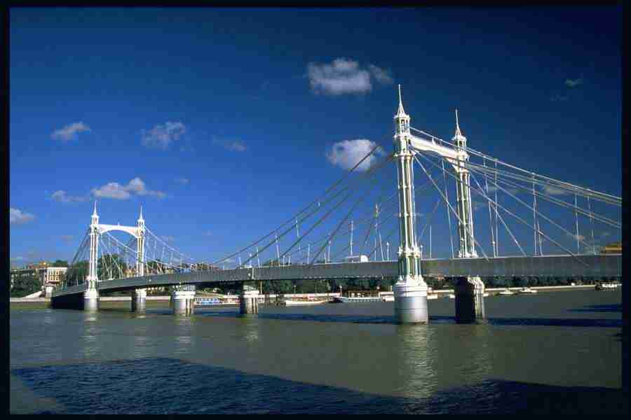 London England - Corel Professional Photos ></a>
<script language=JavaScript> 
  var txt = 