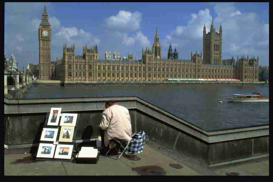 London England - Corel Professional Photos ></a>
<script language=JavaScript> 
  var txt = 