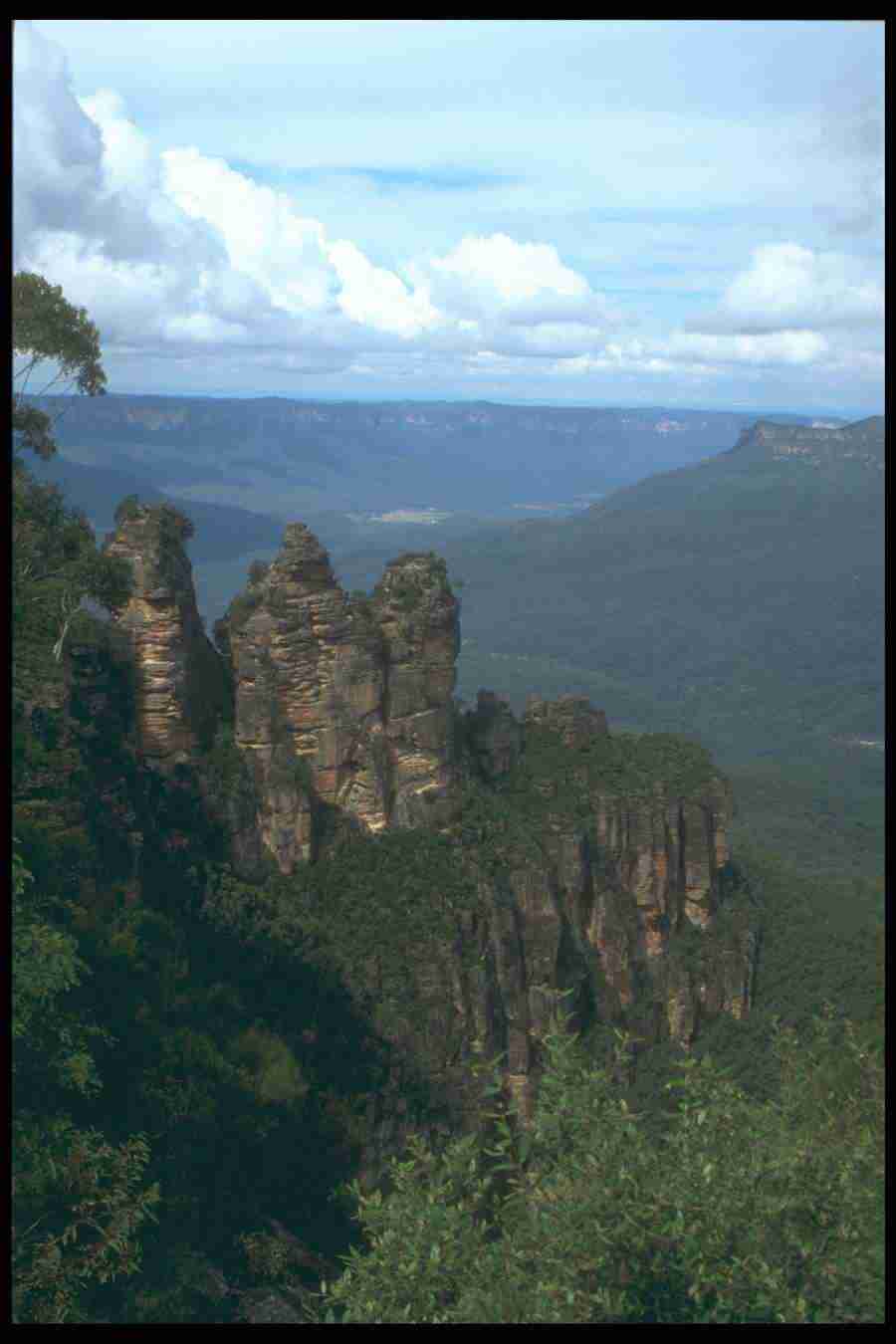 Landscape Of The World - Corel Professional Photos ></a>
<script language=JavaScript> 
  var txt = 