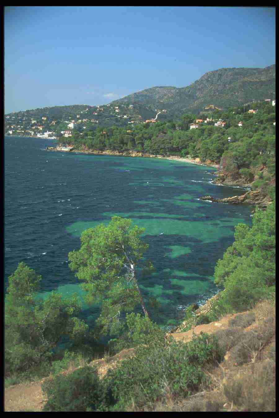 Landscape Of The World - Corel Professional Photos ></a>
<script language=JavaScript> 
  var txt = 