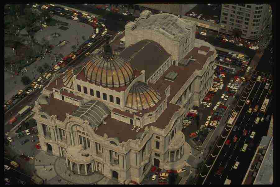 Mexico City - Corel Professional Photos ></a>
<script language=JavaScript> 
  var txt = 