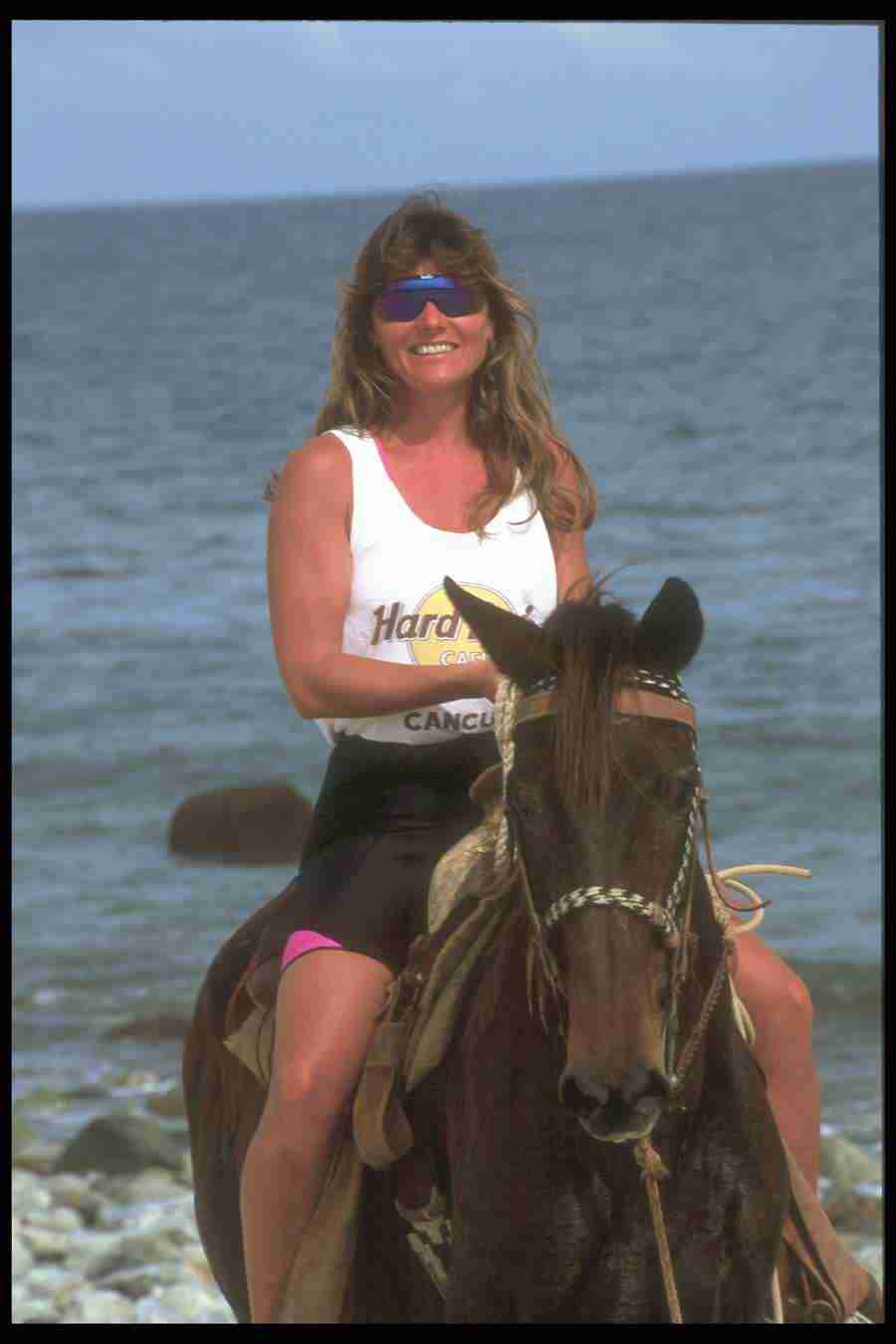 Mexico - Corel Professional Photos ></a>
<script language=JavaScript> 
  var txt = 