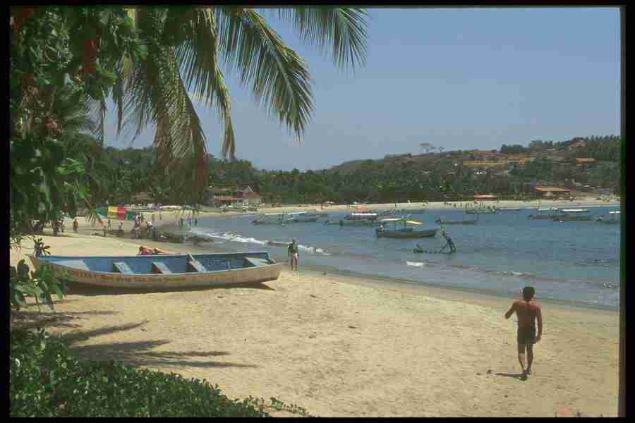 Mexico - Corel Professional Photos ></a>
<script language=JavaScript> 
  var txt = 