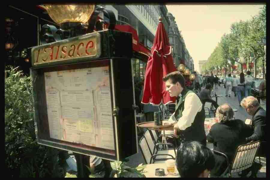 Paris - Corel Professional Photos ></a>
<script language=JavaScript> 
  var txt = 