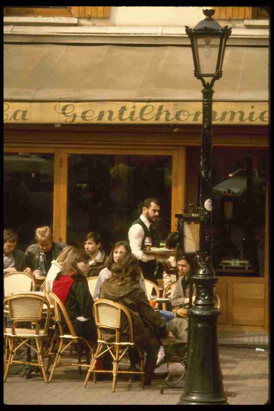 Paris - Corel Professional Photos ></a>
<script language=JavaScript> 
  var txt = 