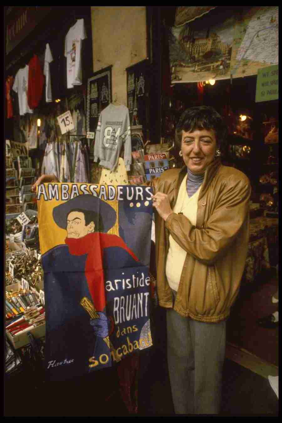 Paris - Corel Professional Photos ></a>
<script language=JavaScript> 
  var txt = 