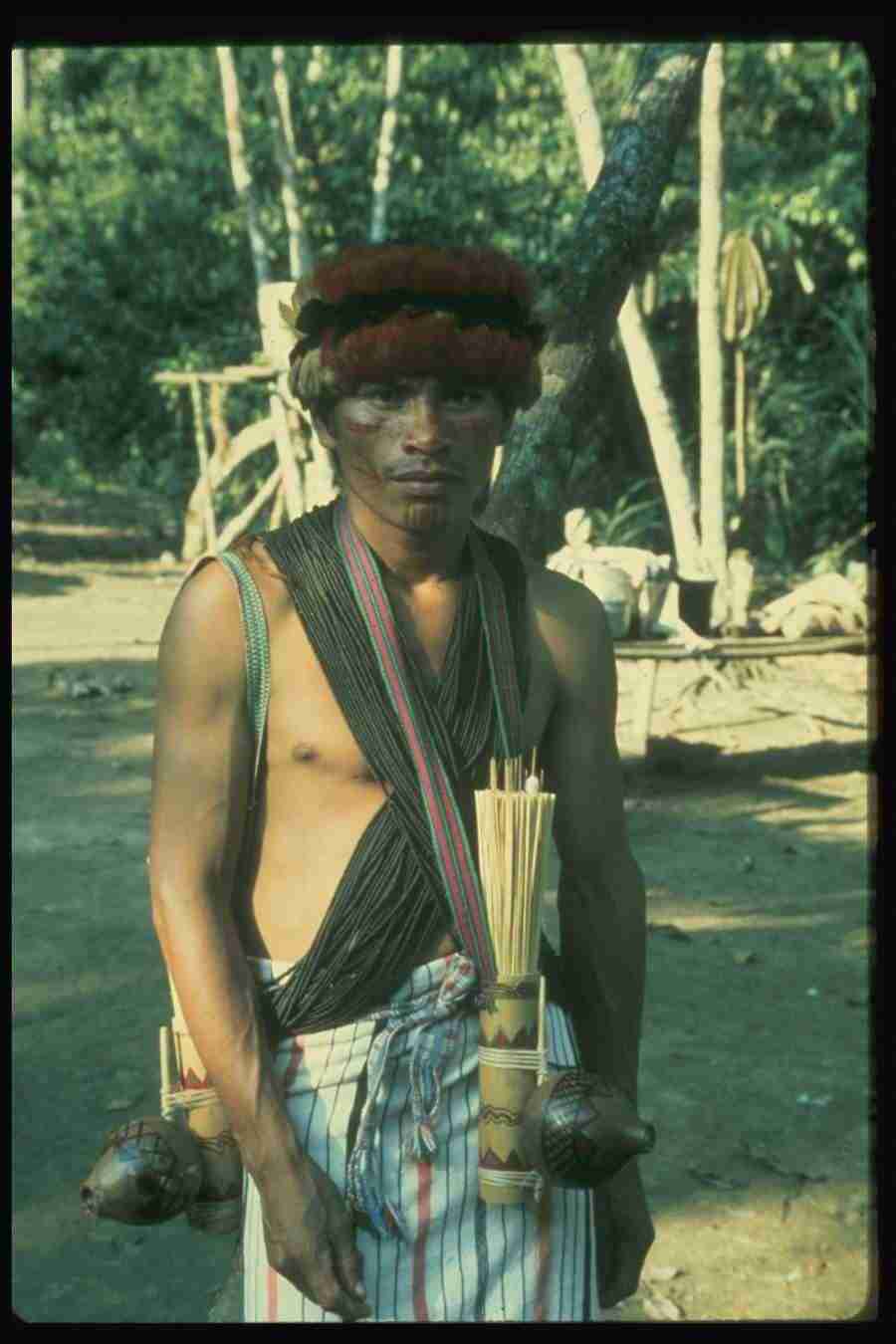 People - Corel Professional Photos ></a>
<script language=JavaScript> 
  var txt = 