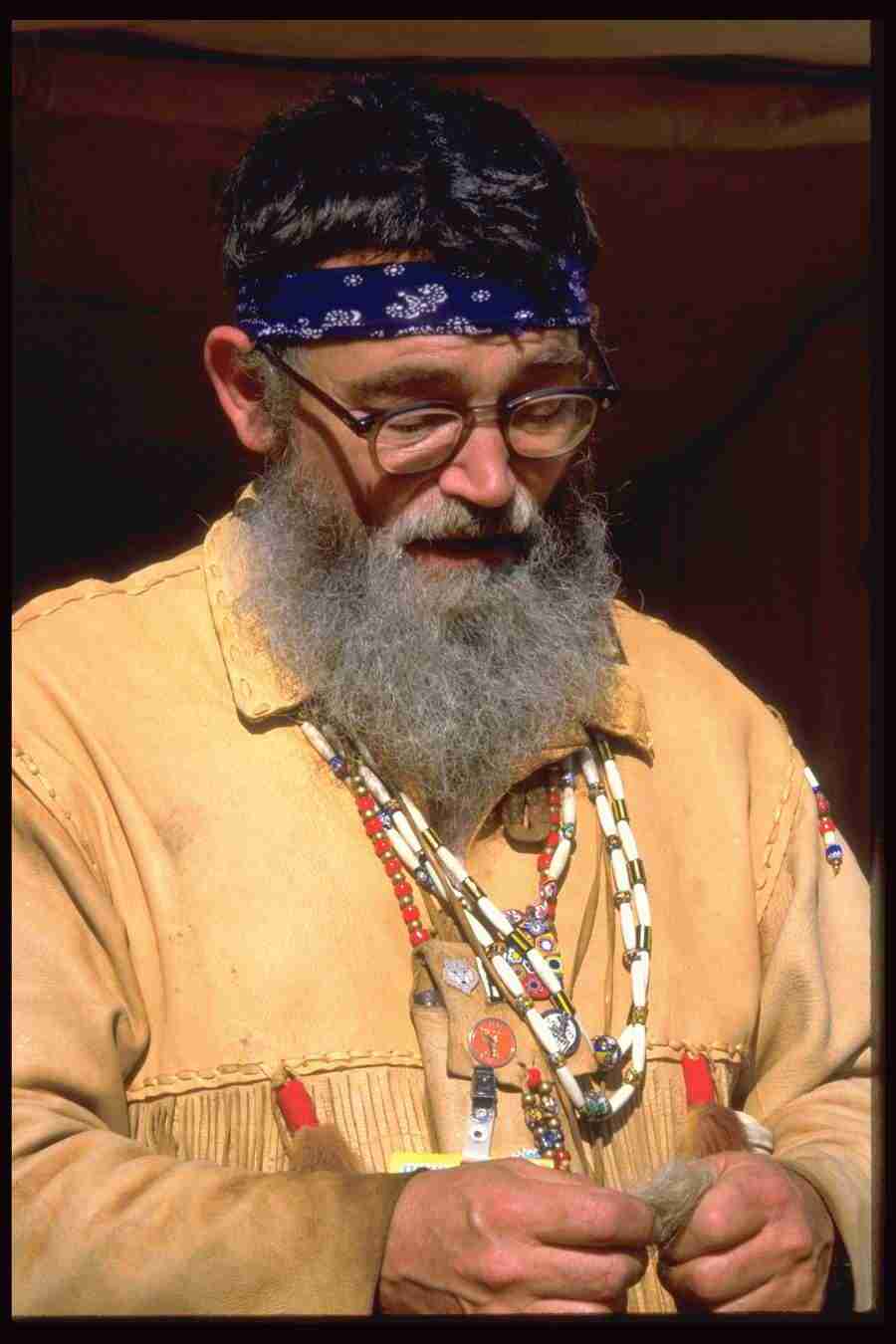 People - Corel Professional Photos ></a>
<script language=JavaScript> 
  var txt = 