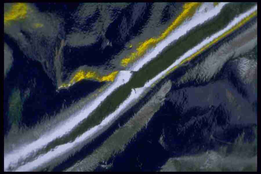 Reflective Effects - Corel Professional Photos ></a>
<script language=JavaScript> 
  var txt = 