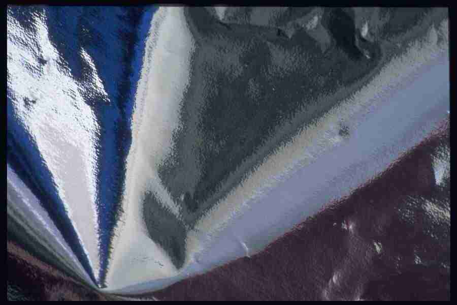 Reflective Effects - Corel Professional Photos ></a>
<script language=JavaScript> 
  var txt = 