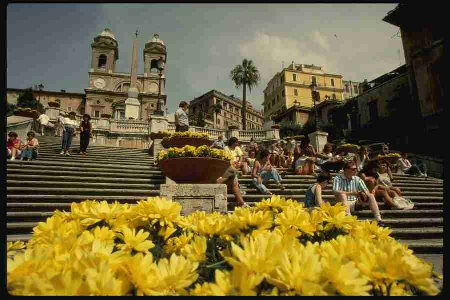Rome - Corel Professional Photos ></a>
<script language=JavaScript> 
  var txt = 
