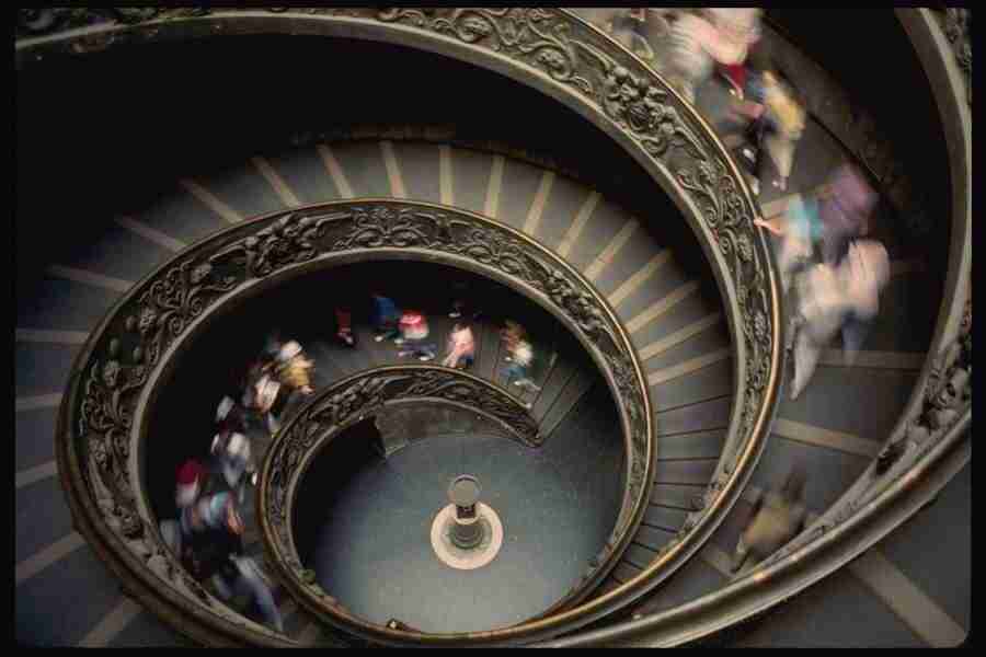 Rome - Corel Professional Photos ></a>
<script language=JavaScript> 
  var txt = 