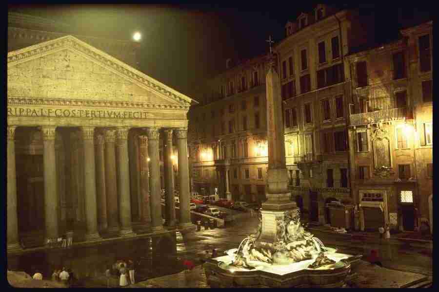 Rome - Corel Professional Photos ></a>
<script language=JavaScript> 
  var txt = 
