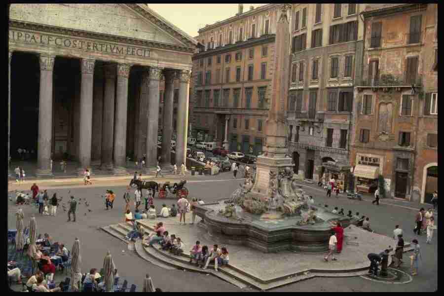 Rome - Corel Professional Photos ></a>
<script language=JavaScript> 
  var txt = 
