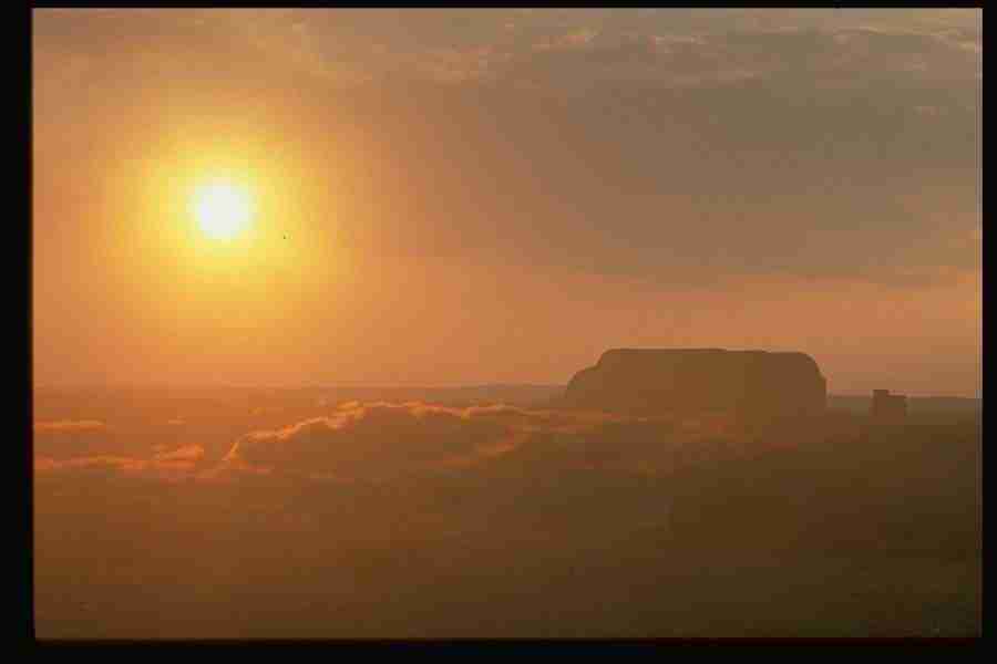 Sunsets Around The World - Corel Professional Photos ></a>
<script language=JavaScript> 
  var txt = 