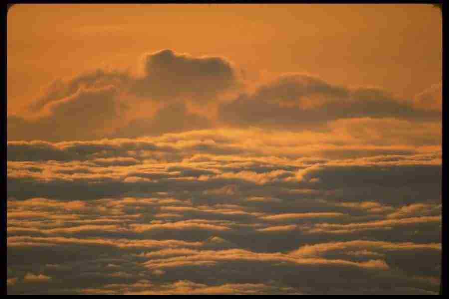 Skies - Corel Professional Photos ></a>
<script language=JavaScript> 
  var txt = 