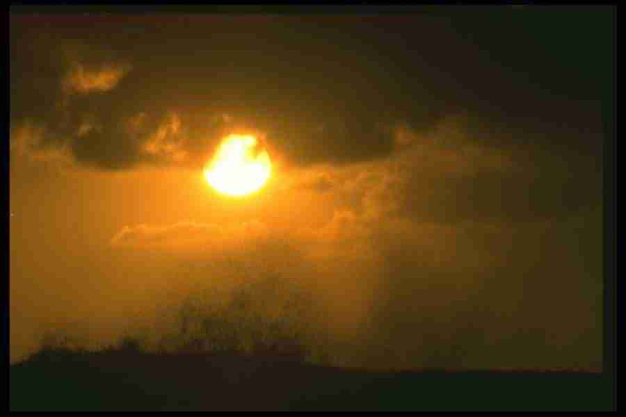 Skies - Corel Professional Photos ></a>
<script language=JavaScript> 
  var txt = 