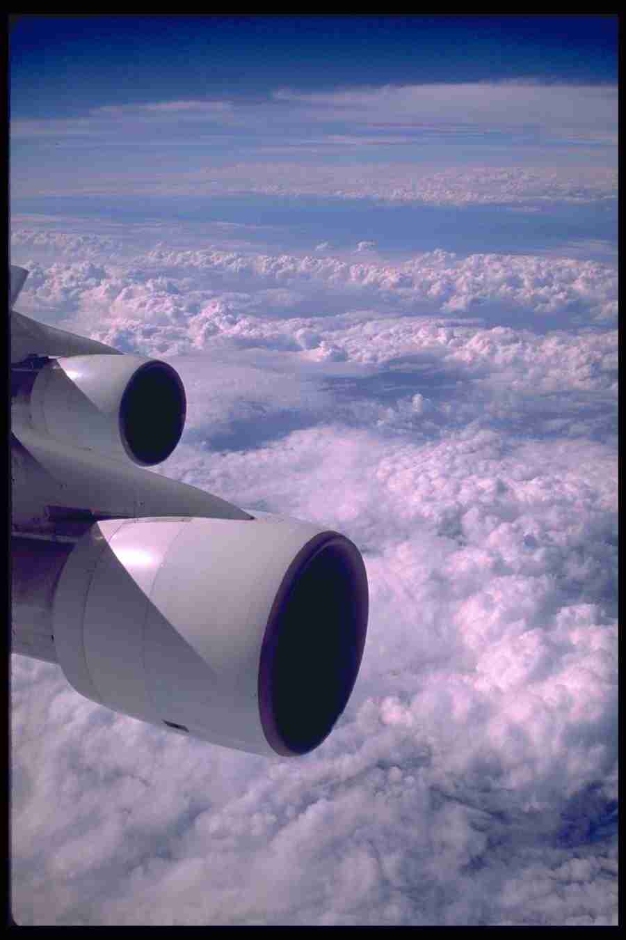 Skies - Corel Professional Photos ></a>
<script language=JavaScript> 
  var txt = 