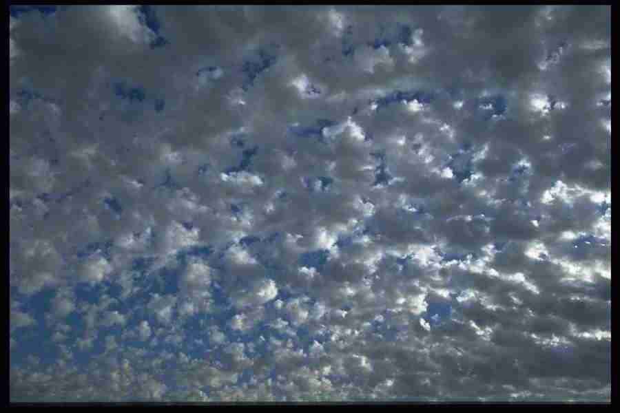 Skies - Corel Professional Photos ></a>
<script language=JavaScript> 
  var txt = 
