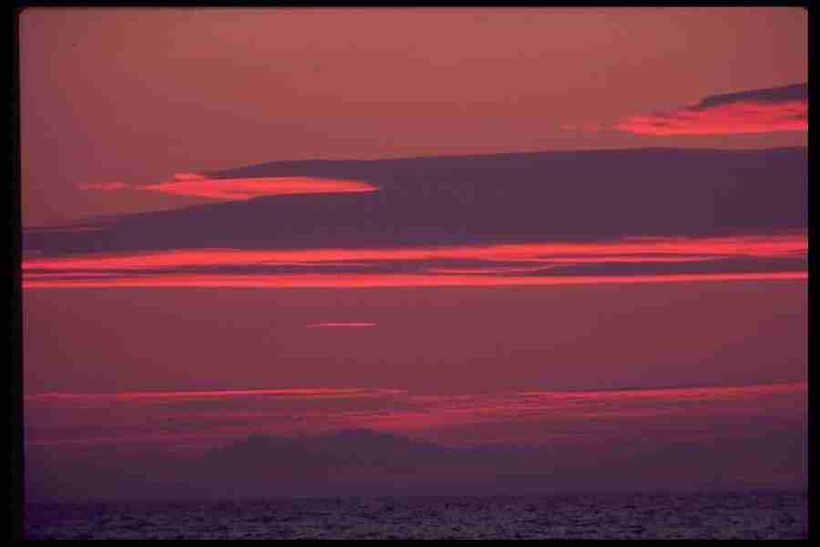 Skies - Corel Professional Photos ></a>
<script language=JavaScript> 
  var txt = 