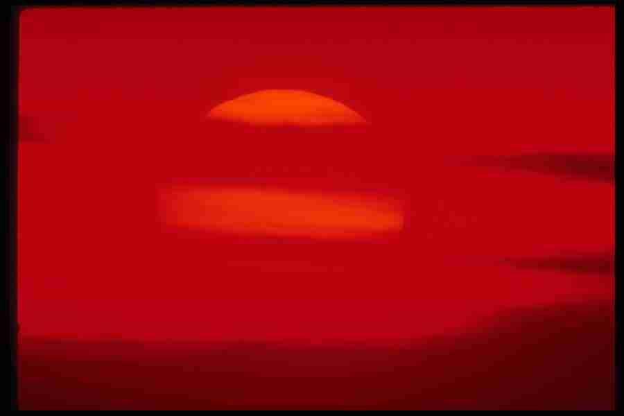 Skies - Corel Professional Photos ></a>
<script language=JavaScript> 
  var txt = 